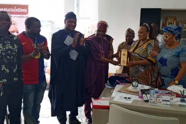 DOUBLE HONOUR FOR EXEMPLARY LEADERSHIP: THE INSTITUTE OF CHARTERED ECONOMISTS OF NIGERIA (ICEN), LAGOS STATE CHAPTER, BESTOWS UPON BARRISTER REKIYAH OLUFUNKE HASSAN AN AWARD FOR EXCEPTIONAL LEADERSHIP AND THE HIGHEST HONOUR OF FELLOW CHARTERED ECONOMIST OF NIGERIA (FCE)