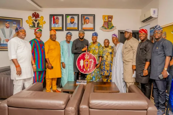 Alaafin’s Delegation Pays Solidarity Visit to Oyo Speaker, Ogundoyin, Backs Proposed Amendments to Council of Obas’ Law